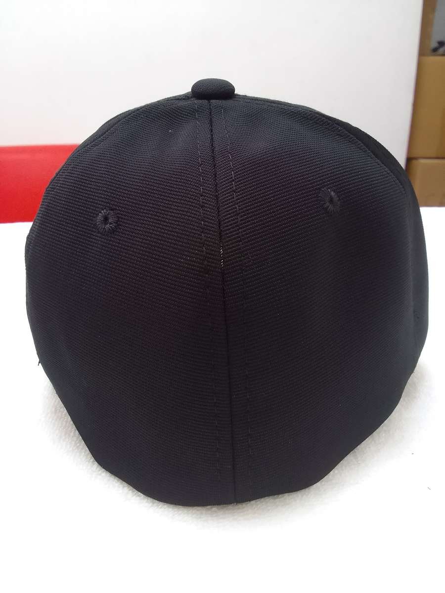 Classic FlexiFit Cap UAE